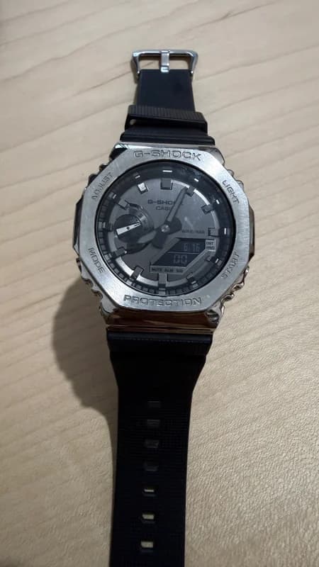 Casio G-SHOCK GM-2100